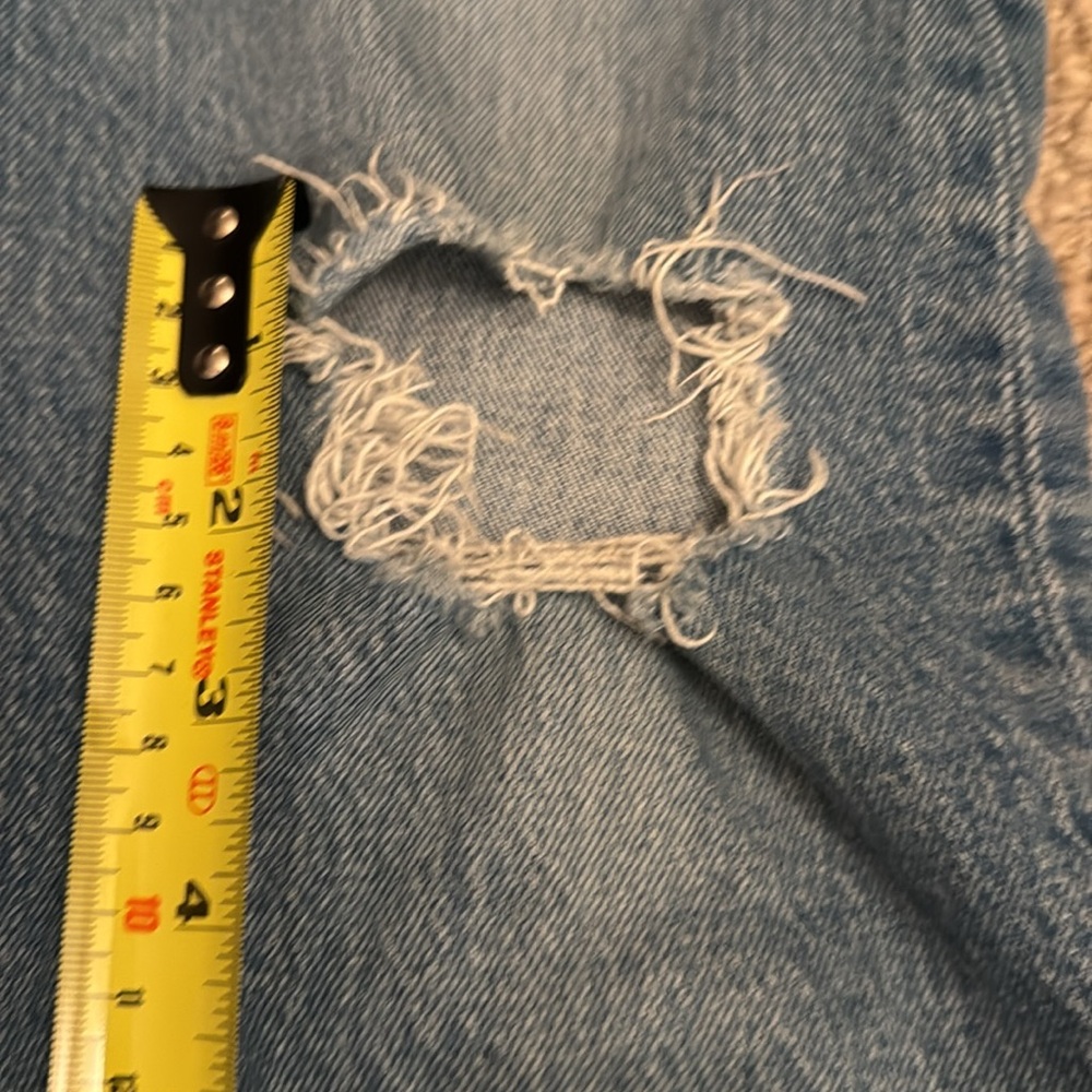 LEVI'S - WOMEN'S 26 - BLUE DENIM WEDGIE STRAIGHT JEANS CAPRI - Picture 8 of 9